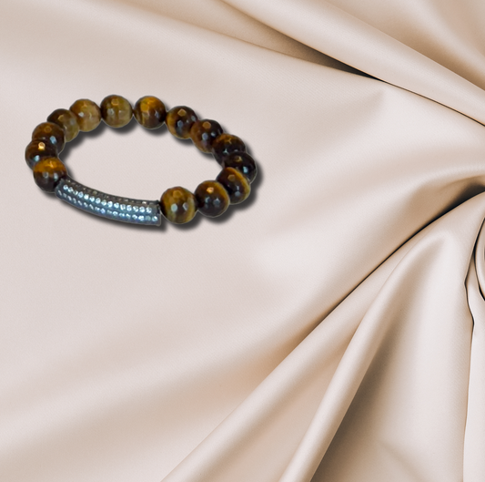 Tiger’s eye bracelet with CZ bar.